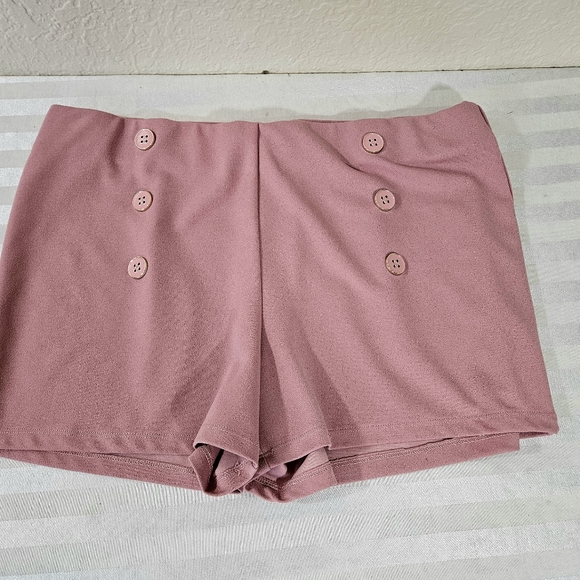 Messini Rose Color Shorts - Picture 7 of 10